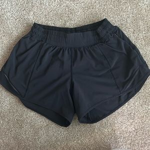 Lululemon short